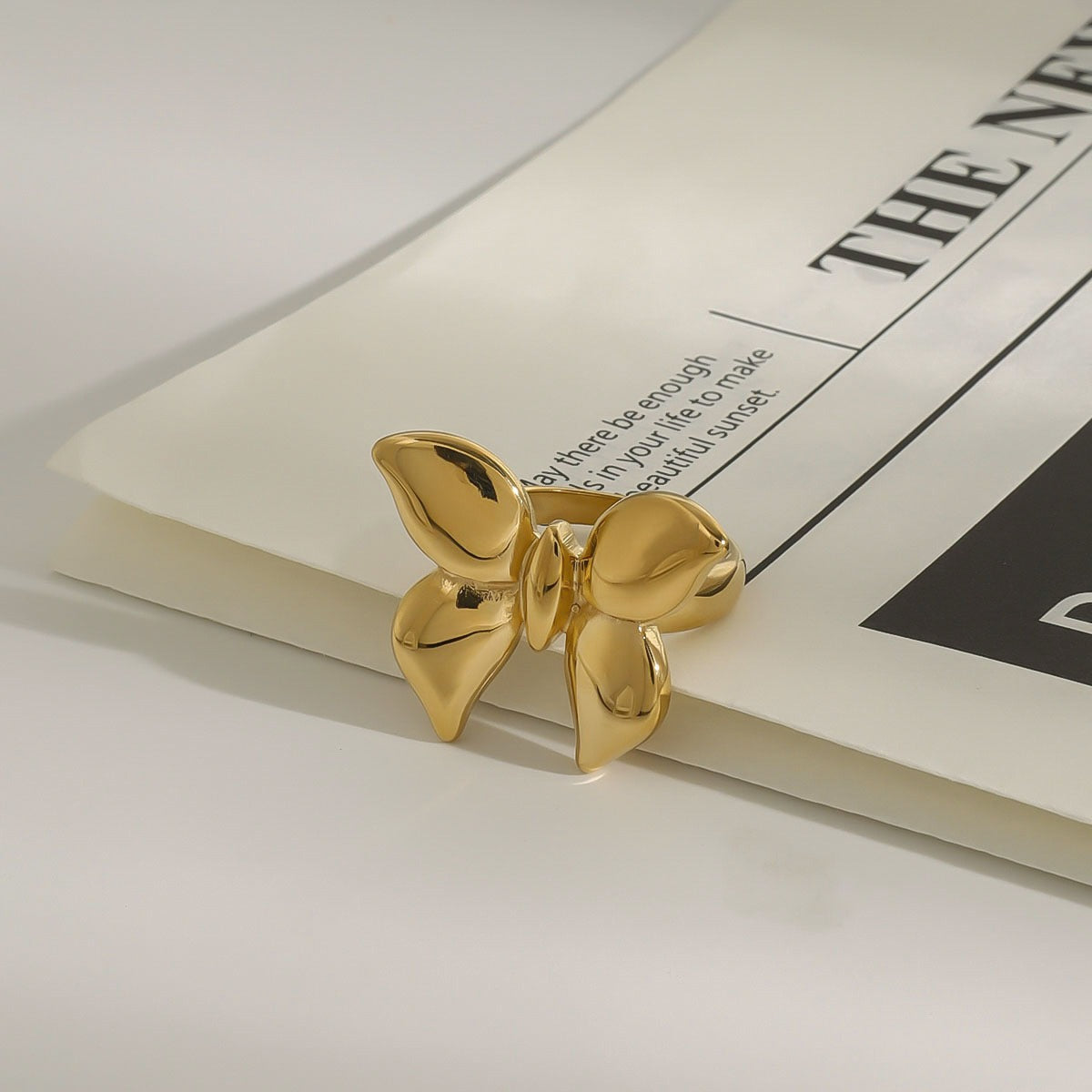18K Gold Butterfly Ring