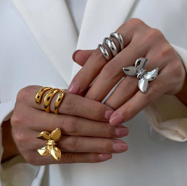 18K Gold Butterfly Ring