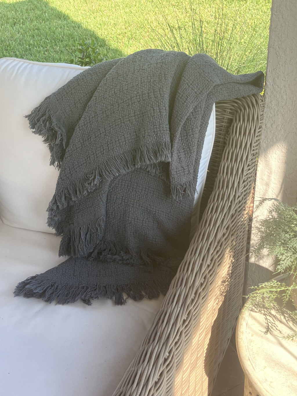 100% Cotton Throw Blanket