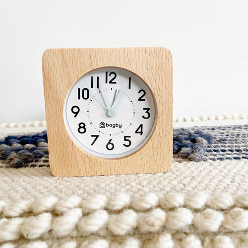 Bagby FARMHOUSE – Silent Alarm Clock