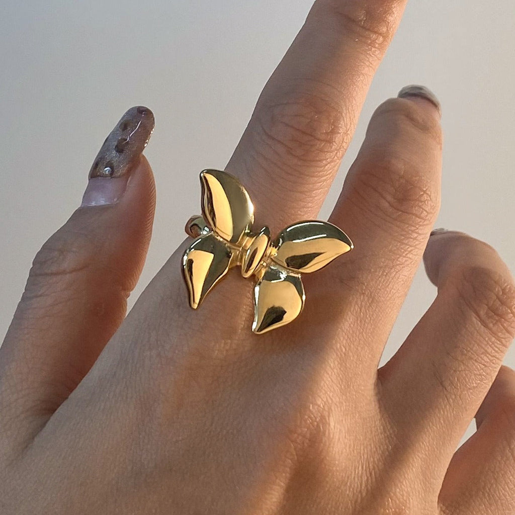 18K Gold Butterfly Ring