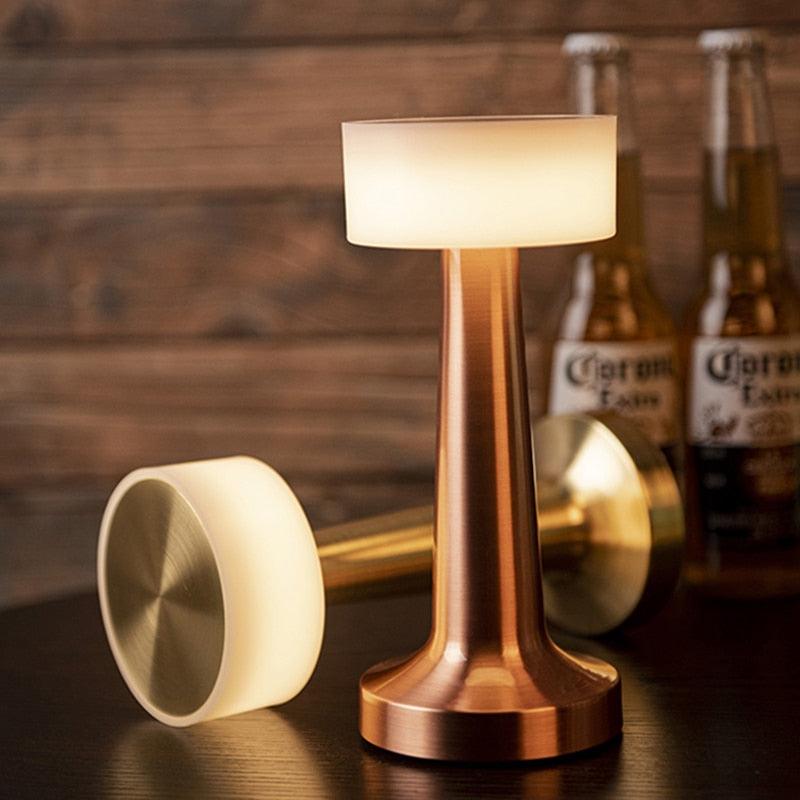 USB Dimming LED Table Lamp with Wireless Charging